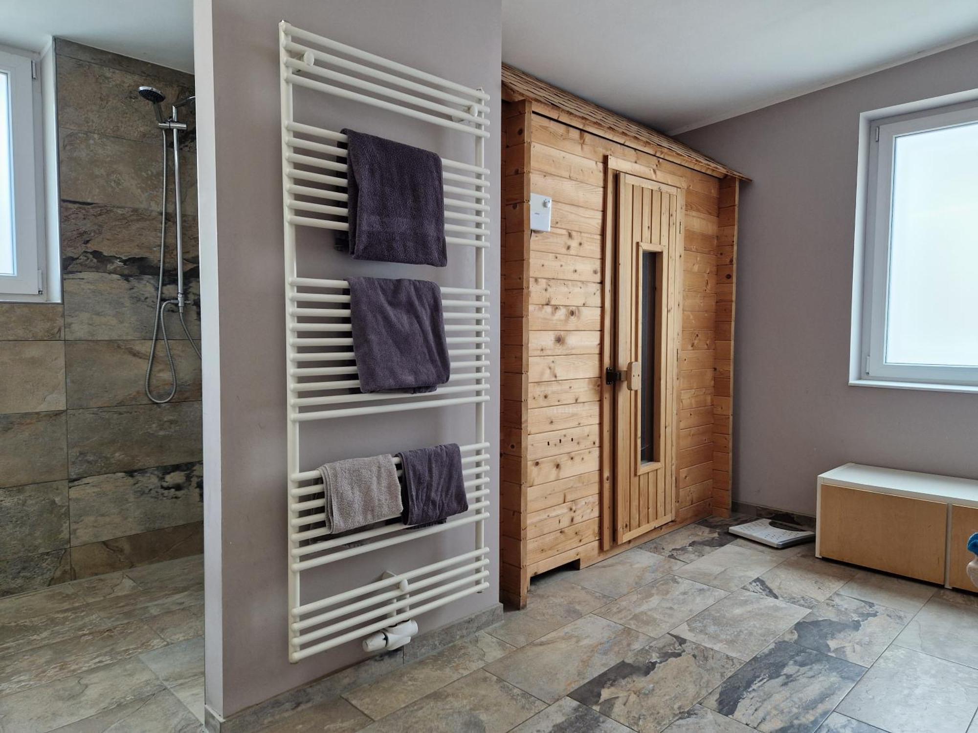 Wohnung Mit Sauna, Garten & Schwimmteich Bietigheim-Bissingen Dış mekan fotoğraf